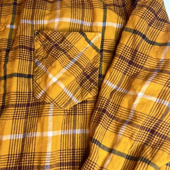 Terra & Sky Womens Plus 1X Flannel Shirt Floral Embroidered Plaid Yellow - Picture 2 of 6